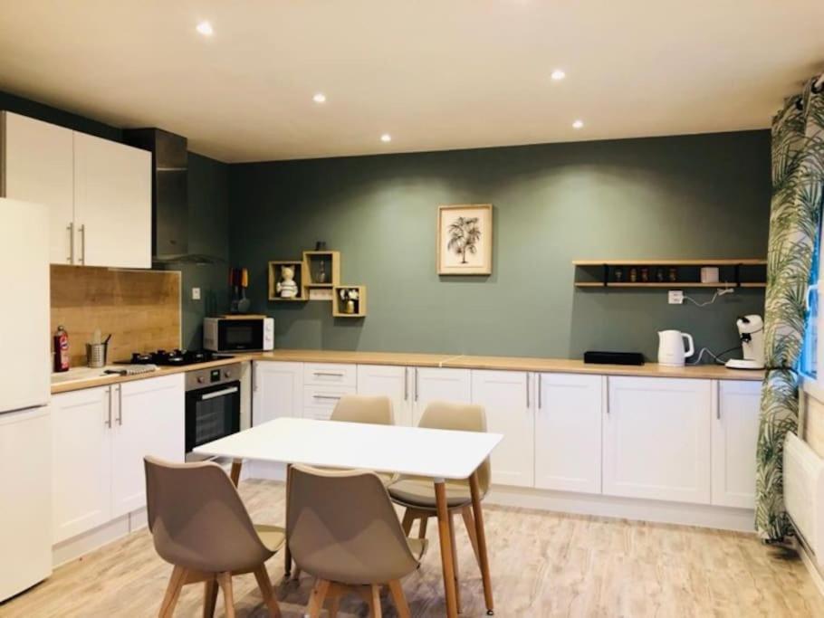 Maison 4 P. Chateau De La Loire Sonzay 외부 사진