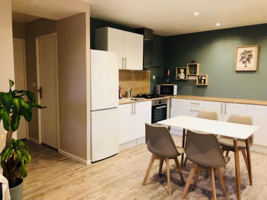 Maison 4 P. Chateau De La Loire Sonzay 외부 사진